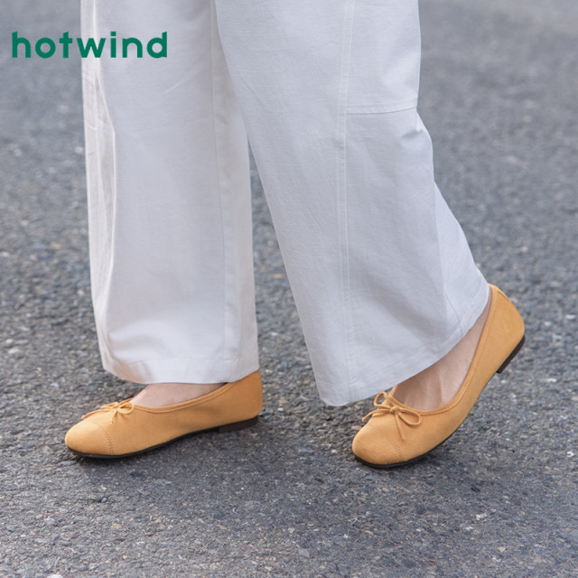 Hot air flat sole single shoes for women 2025 summer new light mouth square toe casual women's shoes solid color versatile shoes