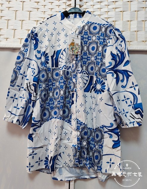 Summer women's large size chiffon white blue printed quarter sleeve stand-up collar button-up shirt 1216
