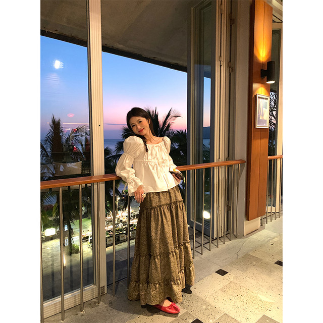 Luoluo style French white shirt women's 2024 new spring lace lace splicing design top for women
