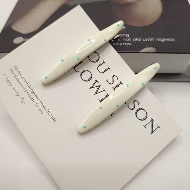 Cream blue and white polka dot hairpin for women Korean style dripping duckbill clip side clip fashion bangs clip hairpin clip headwear