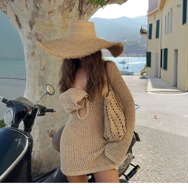 Women's swimsuit new sexy hollow knitted skirt bikini small breast slimming split belly cover hot spring resort swimsuit