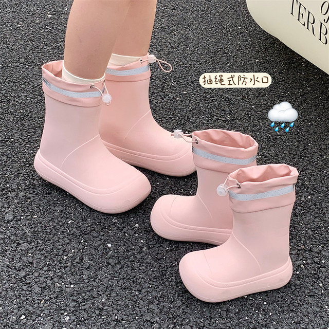 Slim strips, fashionable and fashionable ins trendy waterproof drawstring tie-up rain boots for women, all seasons, universal parent-child water boots, rain boots