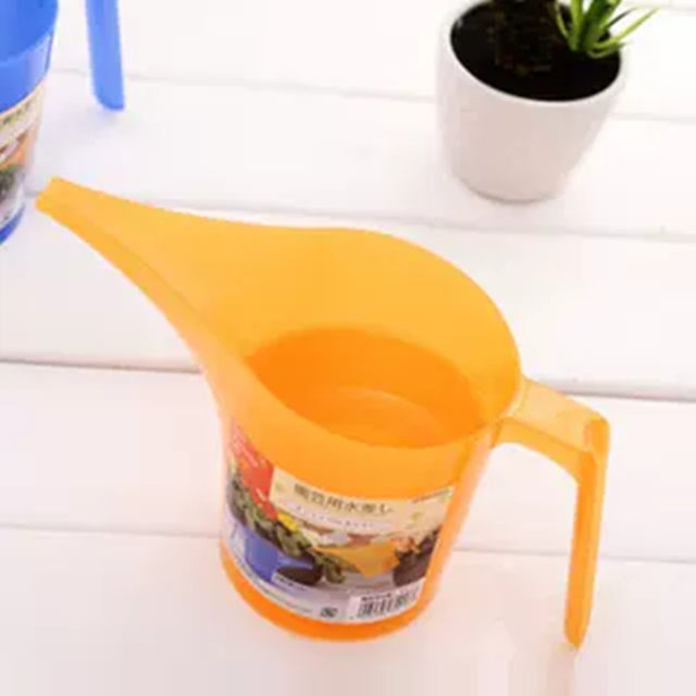 Japanese watering kettle pouring flower pot garden gardens, gardening pot, tip pot, polymes, multi -meat potted household watering artifact thickened flowers
