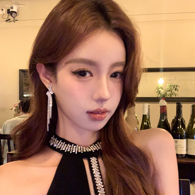 Dinner Celebrity Gold Sparkling Diamond Wave Tassel Long Earrings Thousand Gold High-end Dress Accessories
