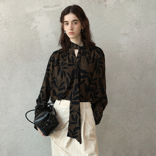 EVENTHOUGH/Temperament long streamer black printed V-neck top shirt and shirt, niche outfit for autumn