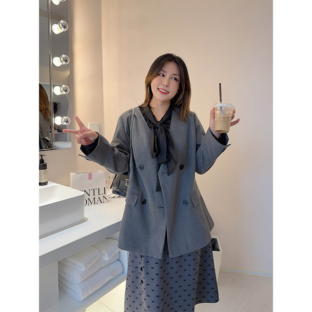 vogana Cannes home large size original sweet three -dimensional bow U -collar loose and thin side buckle A version vest skirt autumn
