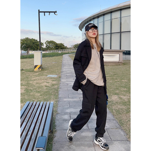Large size original Korean leisure thickened warmth pineapple grid compound velvet jackets suit
