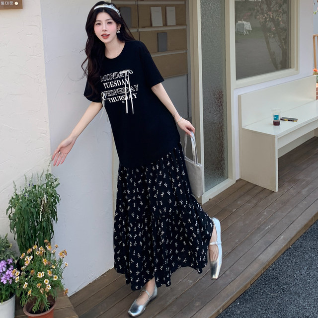 Zhang's sweet and cool style large size women's clothing fat girl mm slimming suit age-reducing short-sleeved T-shirt draped skirt