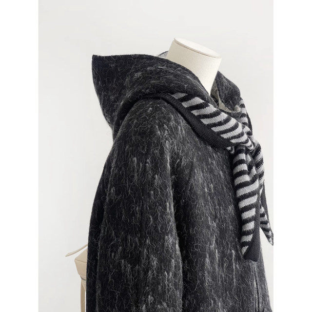 Spring and winter new variegated tweed coat coat college hooded age-reducing high-end Korean version women loose lazy high-end
