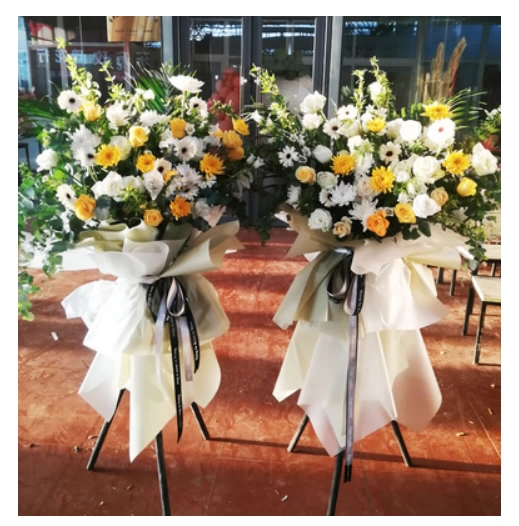 丧事悼念鲜花篮三脚架祭典葬礼追悼会花篮花圈殡仪馆送花包邮 丧事悼念鲜花篮三脚架祭典葬礼追悼会花篮花圈殡仪馆送花包邮