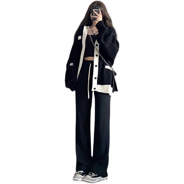 Plus size fat girl black sweater coat women's spring, autumn and winter new V-neck Japanese style lazy college style knitted cardigan