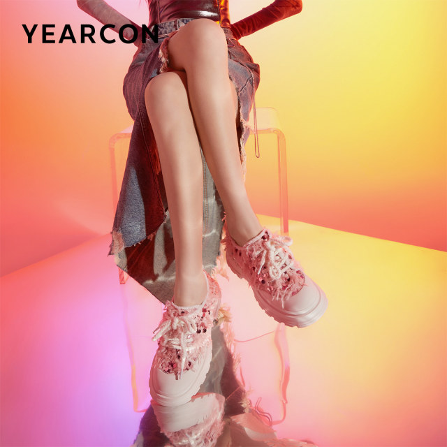 Yierkang Fashion Casual Canvas Shoes for Women 2025 Spring and Summer New High-Soled Thick-Soled Swan Heart Sequin White Shoes
