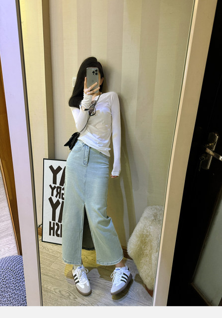 2025 retro green washing old denim skirt summer new high-waisted hip straight slit long skirt
