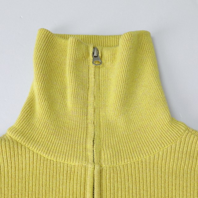 MOVEUP 2022 Autumn New Style High Collar Zipper Designer Short Sweater for Women