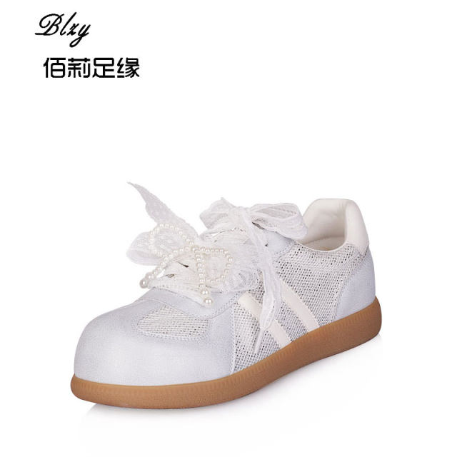 Wide foot large size women's shoes 41-43 summer new single shoes 2025 extra large casual fashion trend mesh white shoes
