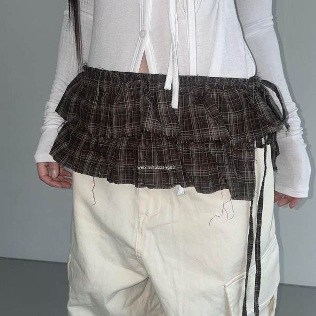 Korean authentic purchasing agent 24 autumn new chic feminine side lace-up plaid sweet versatile fashionable skirt