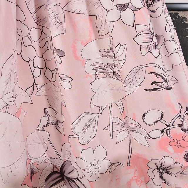 Sweet and elegant 2024 summer new style wood earrings big hem skirt printed mid-length retro beach vacation skirt