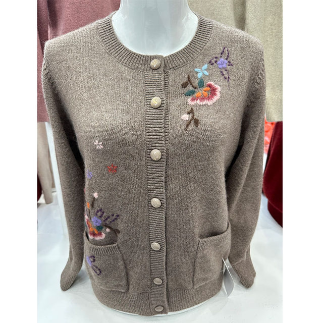 Mother's cardigan sweater thickened knitted jacket middle-aged and elderly women's wool sweater gold enterprise old lady cashmere sweater top