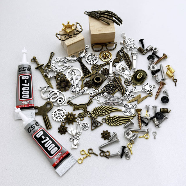 
Steampunk wooden block robot accessories screw diy creative hand work necklace pendant parent-child jewelry material