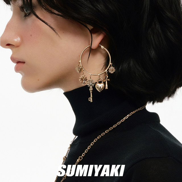 
SUMIYAKI Love Lock Series Autumn and Winter American Retro Style Key Love Earrings Slim Big Earrings for Women