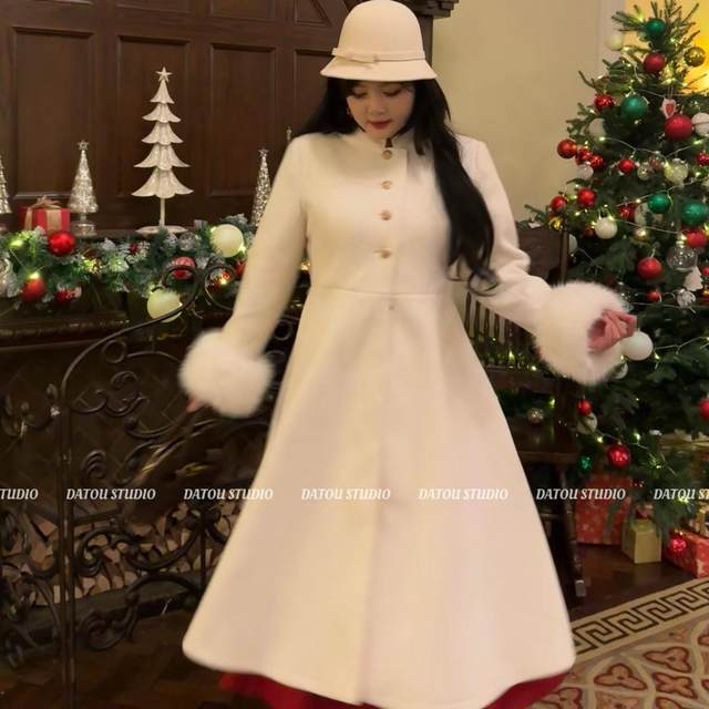 Tatou.Studio slightly fat large size warm 2024 new coat and fur coat for women
