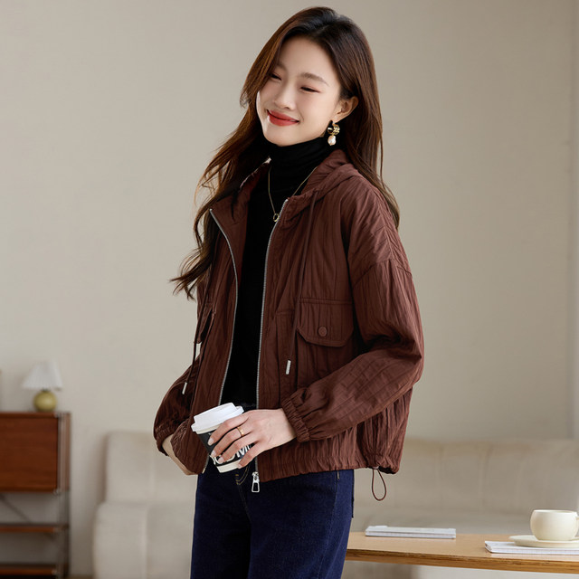 Small short coat women's spring and autumn new style loose middle-aged mother's clothing fashionable age-reducing casual hooded top