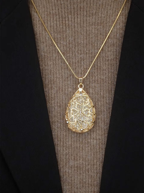 Temperament diamond-encrusted water drop hollow flower pendant long sweater chain autumn and winter new simple design sweatshirt necklace for women