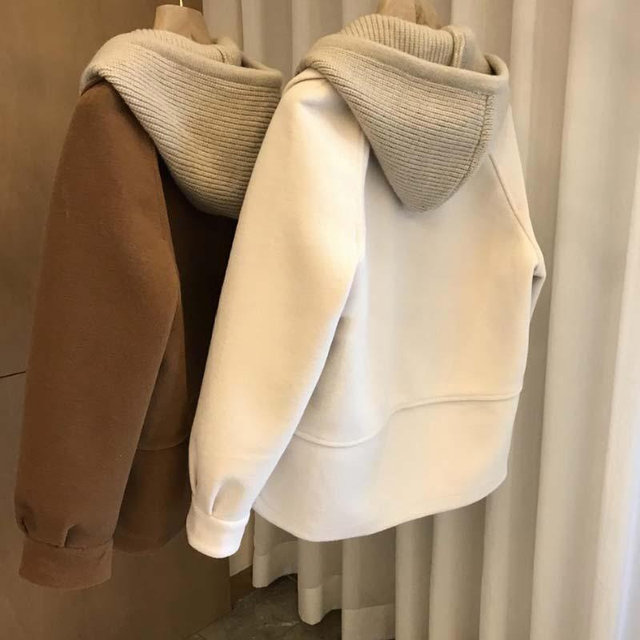 This year's popular explosive hooded woolen coat female autumn and winter large size fat MM showed thin fake two short out -out tops
