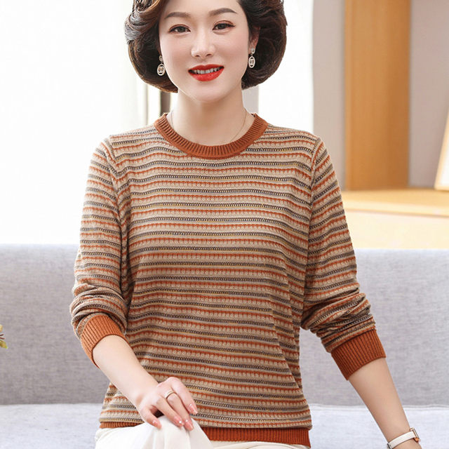 Mom's autumn clothes fashionable sweater long-sleeved top middle-aged women's spring and autumn base shirt middle-aged and elderly thin knitted T-shirt
