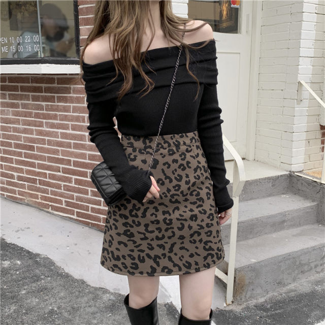 Large size retro zebra pattern skirt for women in spring and autumn new high-waisted slim and versatile slit A-line short skirt one-step skirt