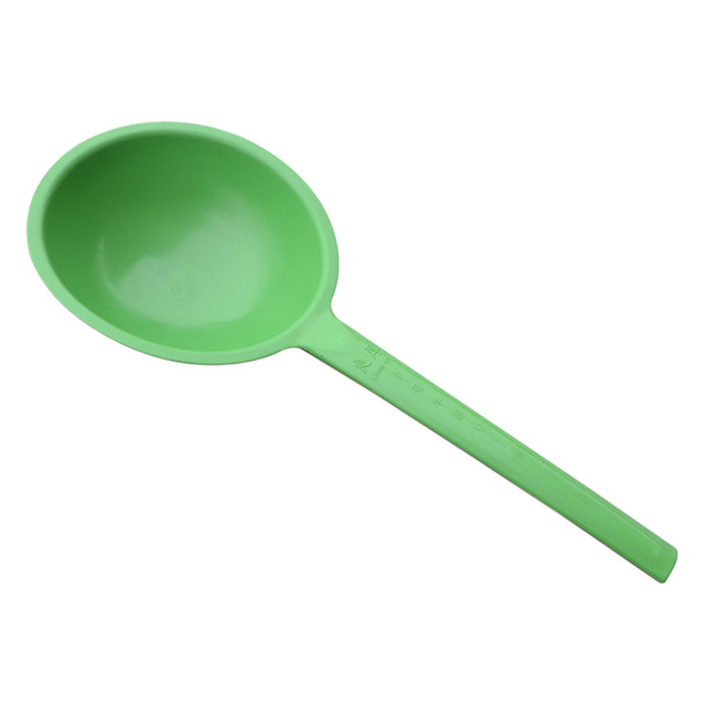 Selected beef tendon spoon, long-handled thick water spoon to scoop water for watering vegetables, watering flowers and fertilizing, agricultural ladle for manure scooping, vegetable planting long-handled water ladle