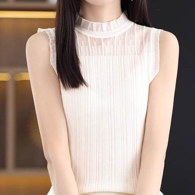 White top lace sweater knitting bottoming shirt French sleeveless suspender vest female half high neck in a suit