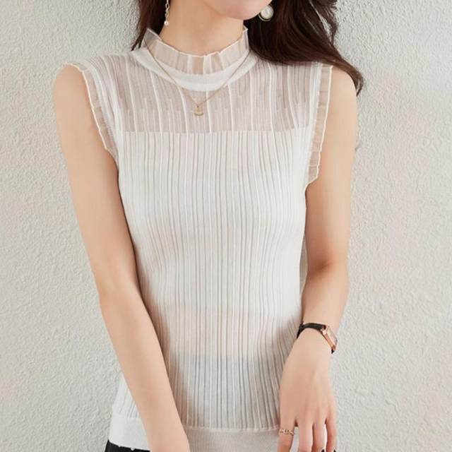 White top lace sweater knitting bottoming shirt French sleeveless suspender vest female half high neck in a suit