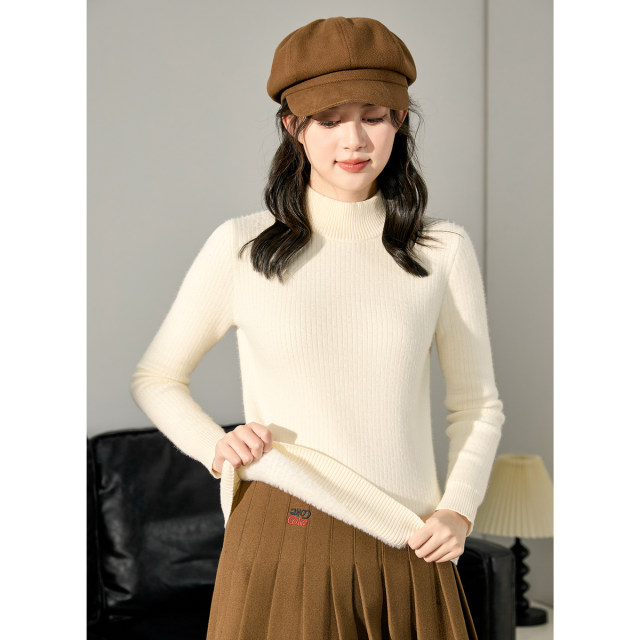Tang Lion's half -high -necked white inner bottom shirt female 2024 new winter plus velvet slim velvet sensor is wild
