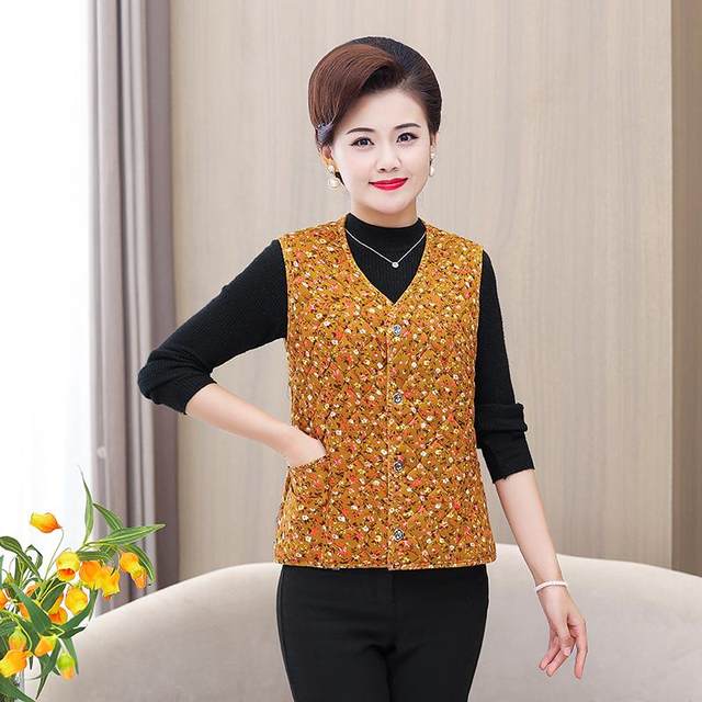 All-match new camel velvet warm vest middle-aged and elderly thickened women's clothing large size women's vest grandma mother's waistcoat
