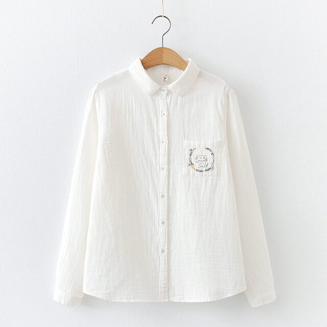Japanese literary and fresh cartoon embroidered wreath cat double-layer cotton gauze white shirt women long-sleeved base shirt student