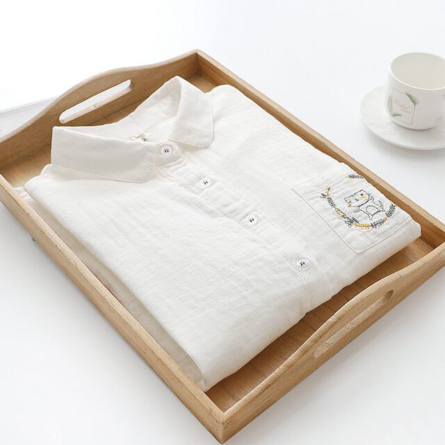 Japanese literary and fresh cartoon embroidered wreath cat double-layer cotton gauze white shirt women long-sleeved base shirt student