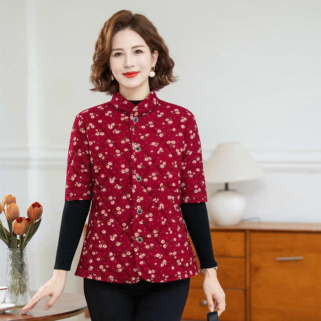 Middle-aged and elderly mothers with velvet warm vest in winter new style mid-sleeved cotton horse clip thickened cotton jacket large size floral cotton jacket