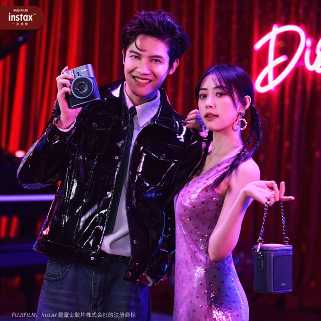 [National Bank Genuine] Fuji instax mini41 modern style gift box version of Polaroid retro camera