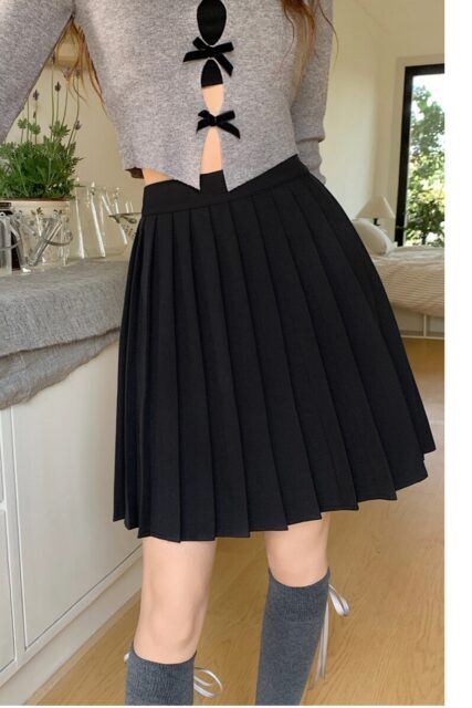 Black Large Size Retro Pleated Skirt Women's Large Size High Waist Mid Skirt 2024 Summer New Korean Style College Style Skirt