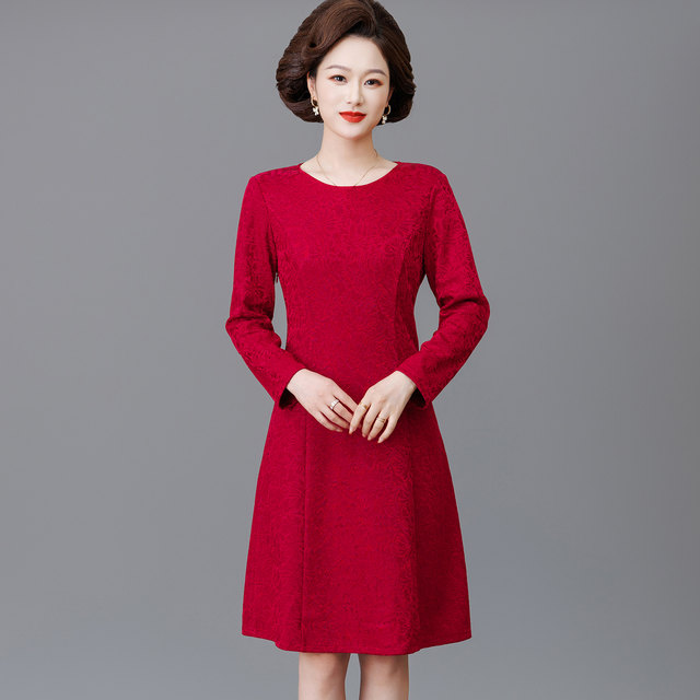 Young mother-in-law's wedding banquet outfit, mother's wedding dress, noble and foreign style high-end red high-end temperament dress autumn and winter