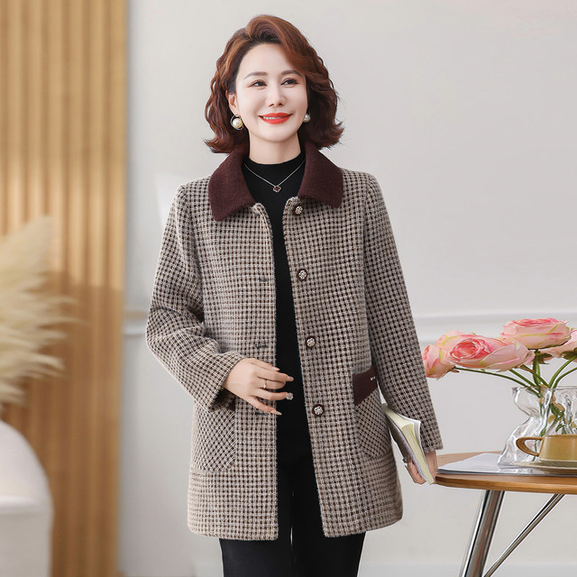 
2025 New Mom Autumn and Winter Mink Velvet Coat Women's Mid-Length Style Fashionable Woolen Coat for Middle-aged and Elderly Women