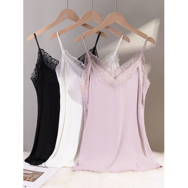 Fat sister loose slim lace splicing thin V-neck backless 300Jin [Jin equals 0.5 kg] extra-large size suspender vest for women