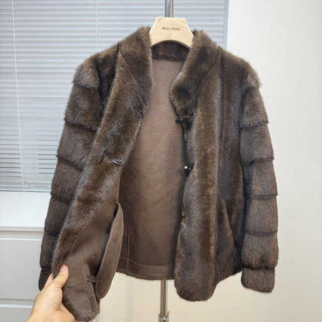 
Mother's clothing 2025 new middle-aged and elderly loose clothes women's imitation mink fur coat fur one-piece thickened top