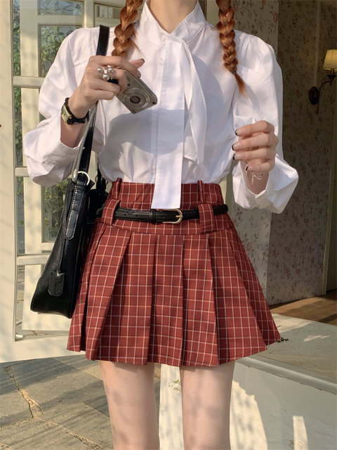 Large size retro red plaid jk pleated skirt for women in summer American style high waist a line short skirt fluffy skirt