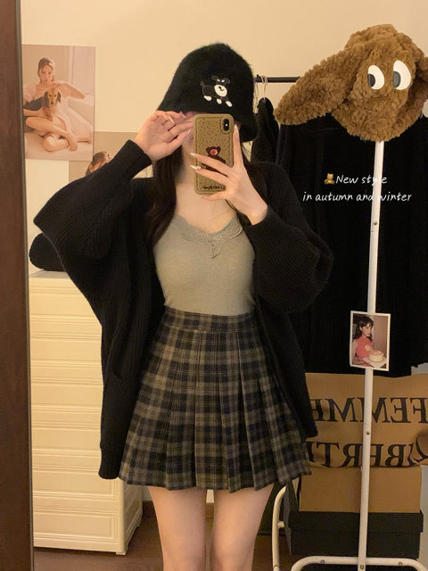 Coffee plaid pleated skirt for women a-line skirt autumn and winter 2025 new high-waisted slim plaid skirt jk short skirt