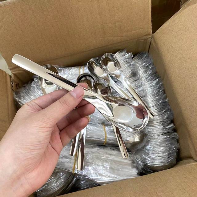 316 stainless steel Yuanbao spoon household children's feeding spoon children's eating spoon spoon adult spoon