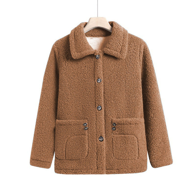 Lamb velvet coat for women in autumn and winter, loose large size plus velvet and thickening to keep warm, high-end mother's style foreign style coat top