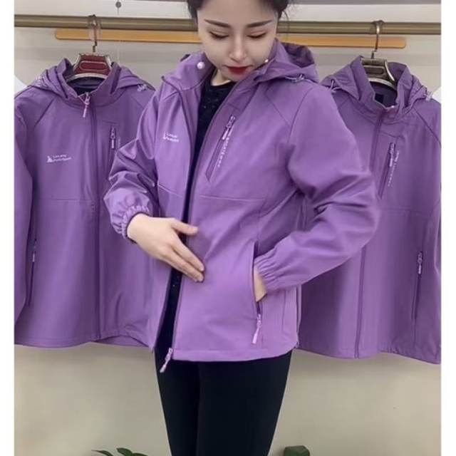 Solid Color Chest Pocket Hooded Jacket for Women Spring and Autumn Popular Windproof and Warm Casual Sportswear for Middle-aged Mothers