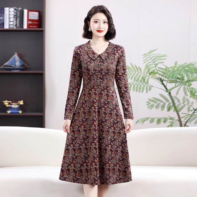 Mom's spring clothes new doll collar dress fashionable large size middle-aged and elderly women's long-sleeved over-knee skirt with pocket